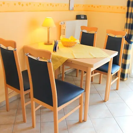 Residenz Am Kurpark - Whg 12 - Familienfreundliche Wohnung, Strandnah Und Zentral Gelegen, Wlan Lejlighed Grömitz